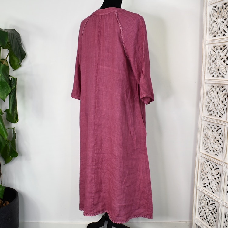 Linneklänning med spets FUSCHIA