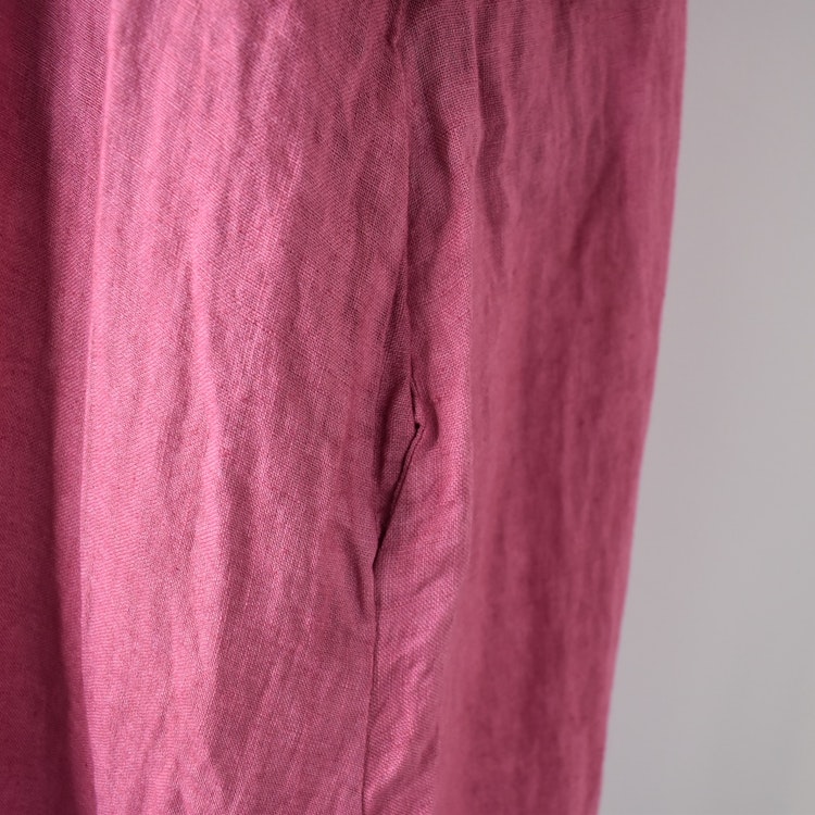 Linneklänning med spets FUSCHIA