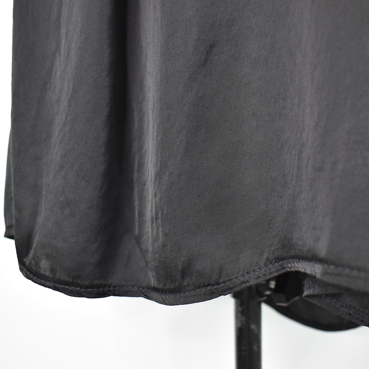 Blus Tyra SVART - Nowomanslabel
