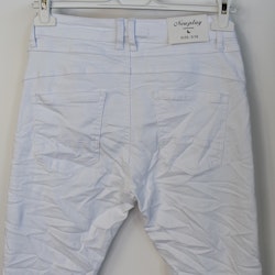 Jeans med knappar VIT - Newplay