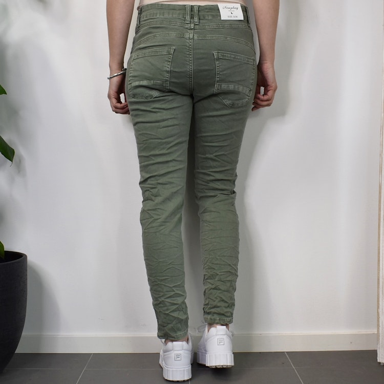 Jeans med knappar KAKI - Newplay