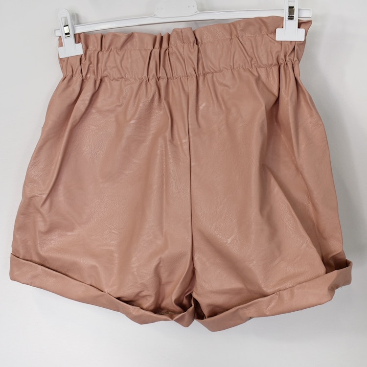 Shorts konstskinn APRIKOS - d´NADA