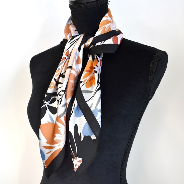 Scarf Kvadratisk Blommig SVART