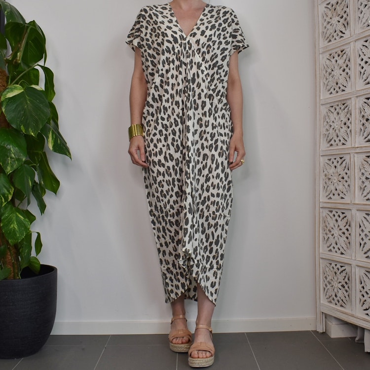 Kaftan Camelia Leopard CREAM - CoconutMilk by Stajl