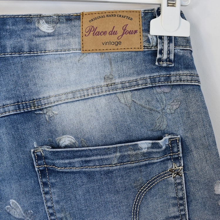 Jeansshorts Blommig LJUS DENIM - Place du Jour