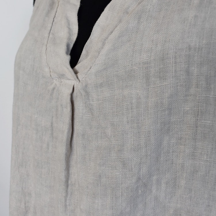 Linne/Ärmlös topp BEIGE