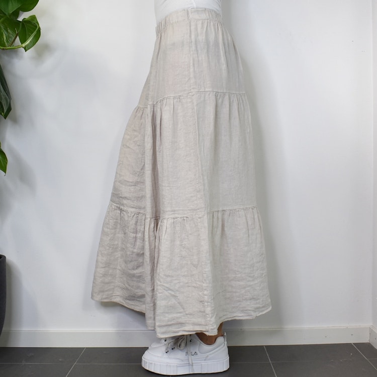 Linnekjol med volanger BEIGE