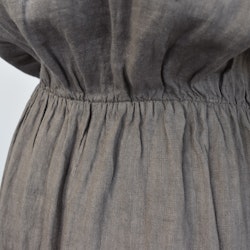 Linneklänning Pam TAUPE - Mix By Heart