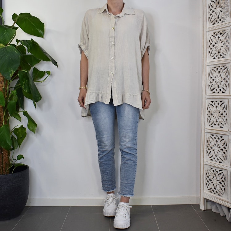 Kort linneskjorta med Volang BEIGE