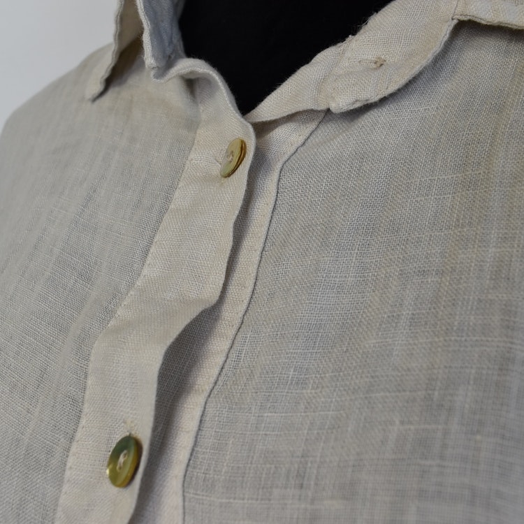 Kort linneskjorta med Volang BEIGE