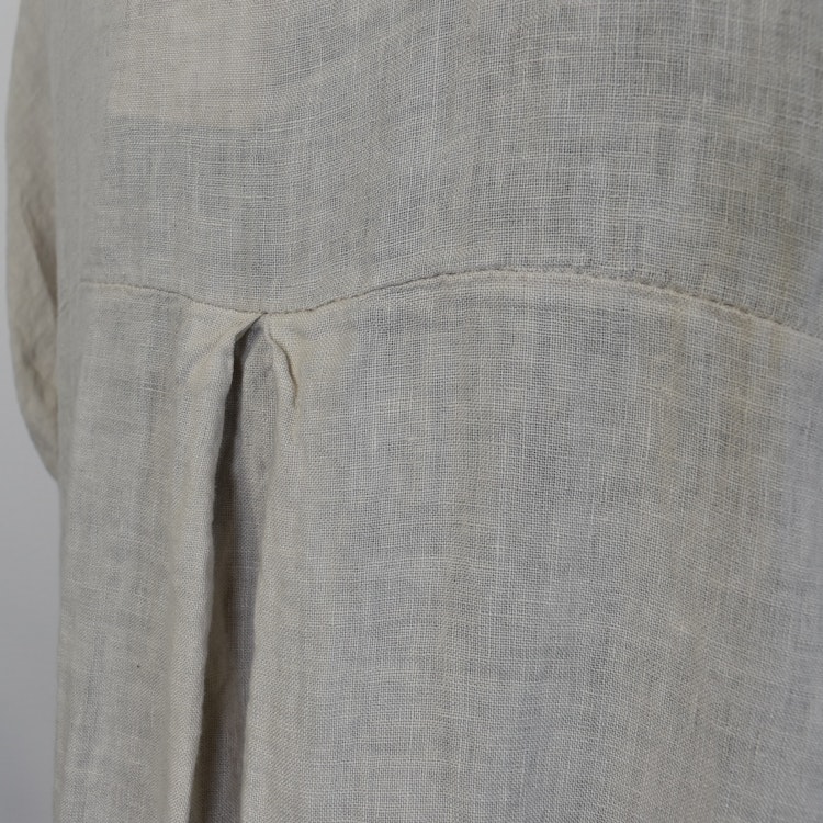 Kort linneskjorta med Volang BEIGE