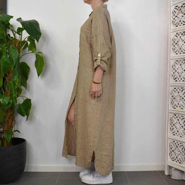 Lång skjortklänning med fickor TAUPE