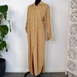 Lång skjortklänning med fickor LJUS CAMEL
