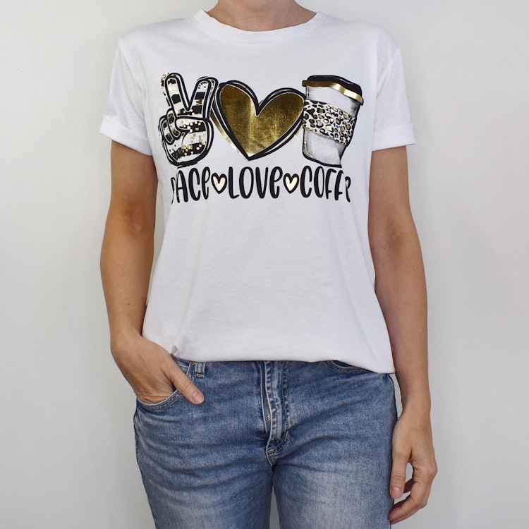 T-shirt Peace, Love & Coffee VIT/GULD