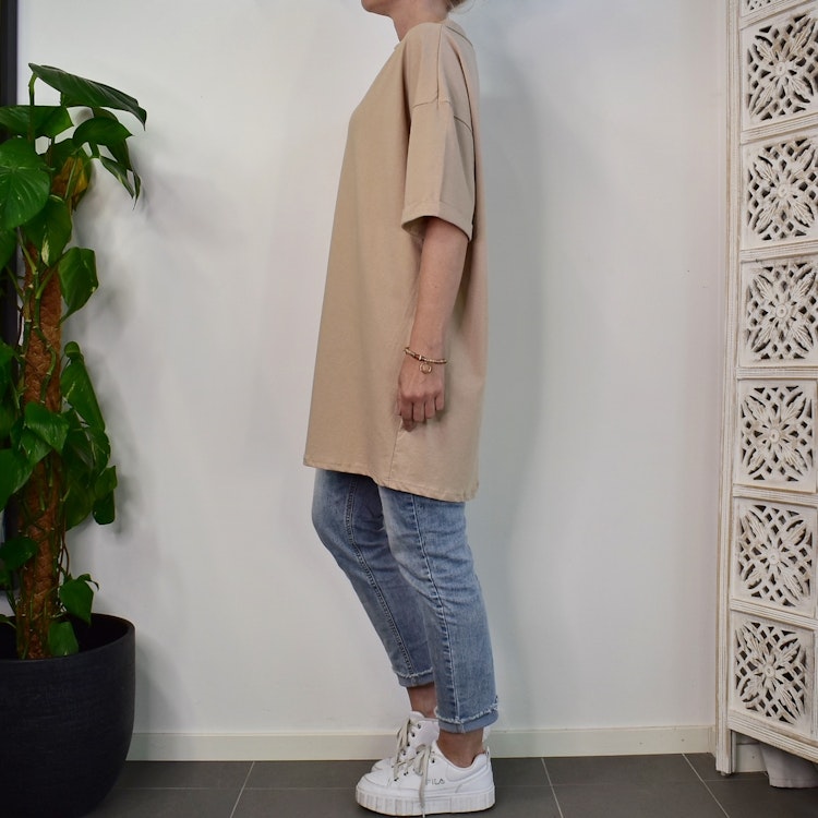 Lång T-shirt Over Sized MÖRKBEIGE