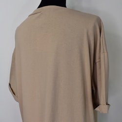 Lång T-shirt Over Sized MÖRKBEIGE