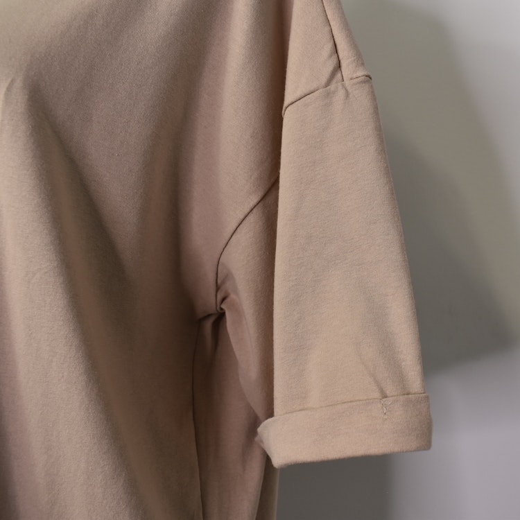 Lång T-shirt Over Sized MÖRKBEIGE