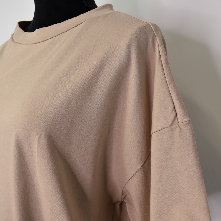 Lång T-shirt Over Sized MÖRKBEIGE