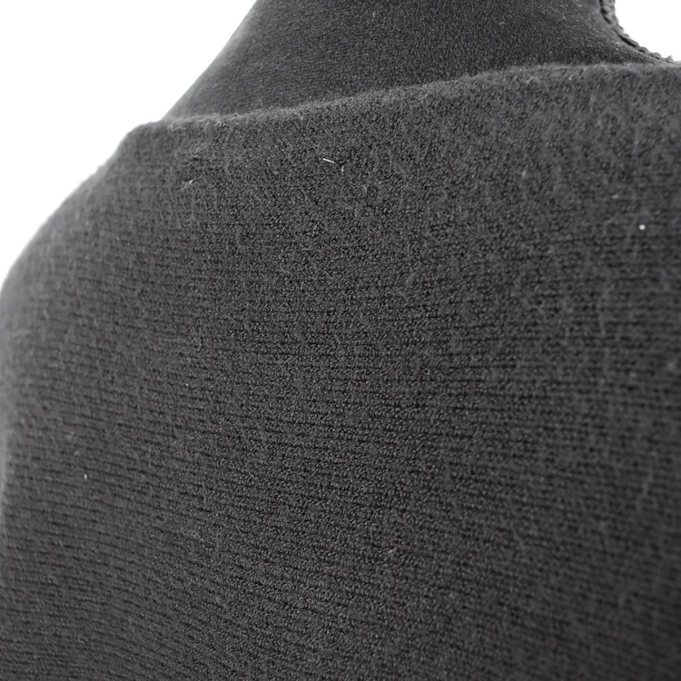 Stickad Ponchotröja Nessa SVART - Mix By Heart