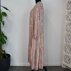 Klänning Mönstrad SOFT PINK