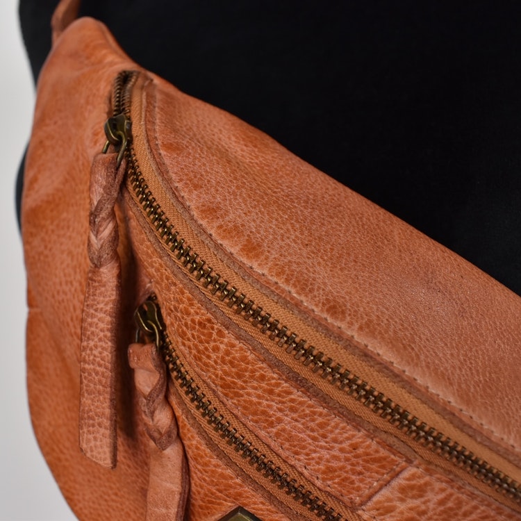 Belt Bag Ester TAN - The Moshi
