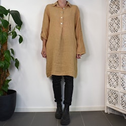 Kort skjortklänning i linne LJUS CAMEL