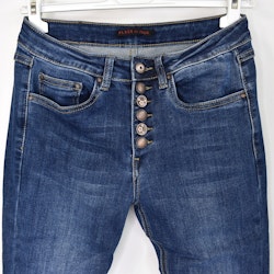Jeans med knappmix MÖRK BLÅ - Place du Jour