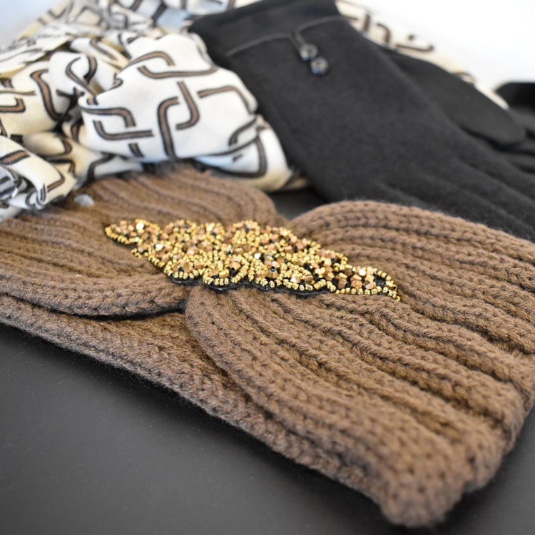 Stickat Pannband COFFEE/GULD
