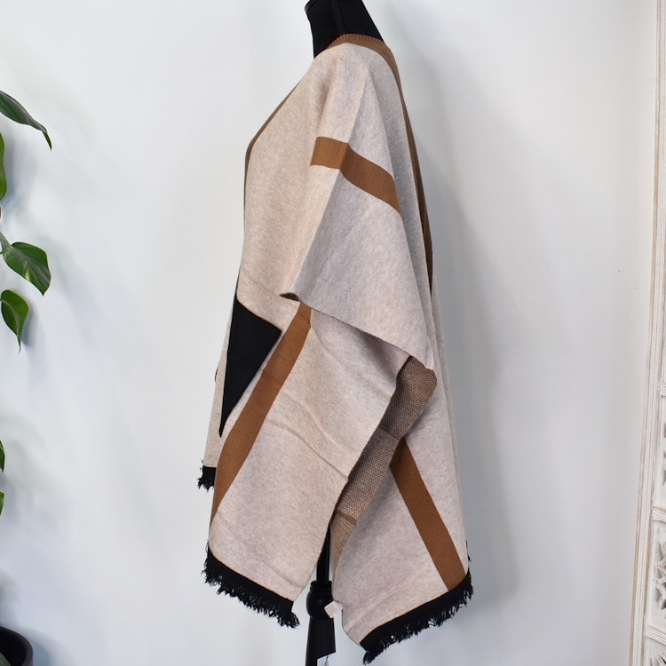Poncho-sjal med fickor BEIGE