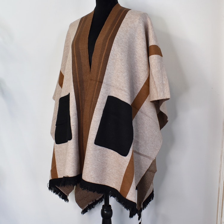 Poncho-sjal med fickor BEIGE