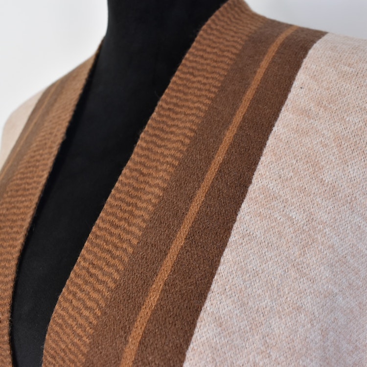 Poncho-sjal med fickor BEIGE