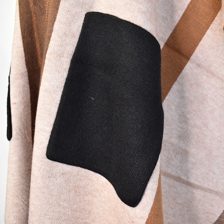 Poncho-sjal med fickor BEIGE