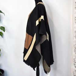 Poncho-sjal med fickor SVART
