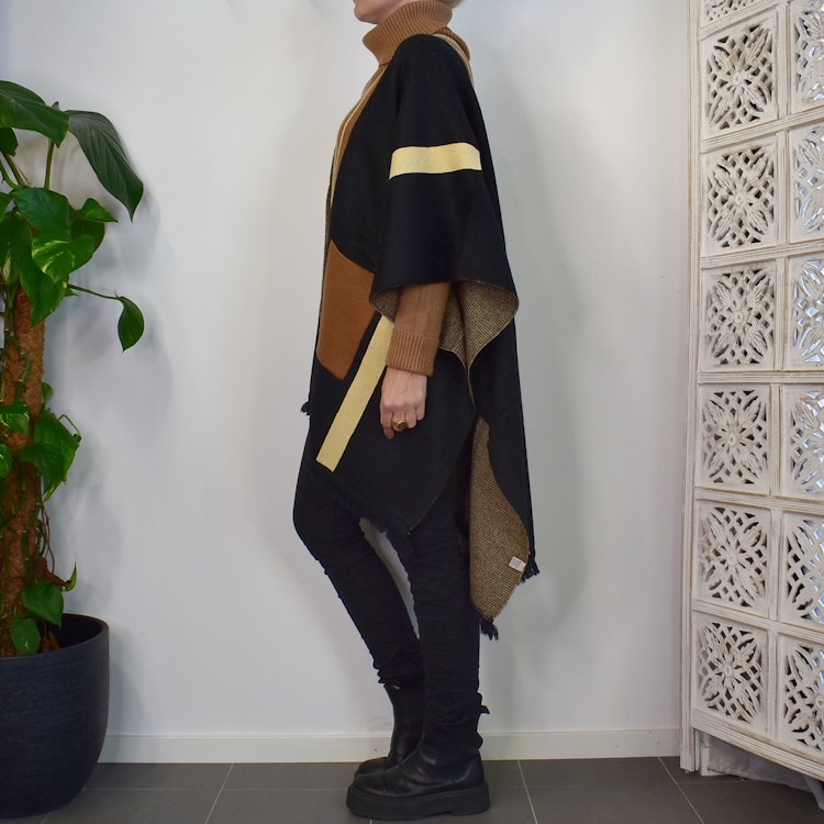 Poncho-sjal med fickor SVART