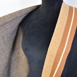 Poncho-sjal med fickor SVART