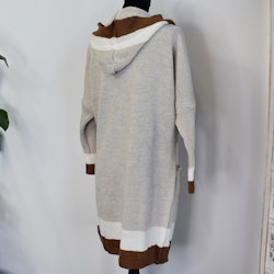Stickad Kofta med Huva BEIGE