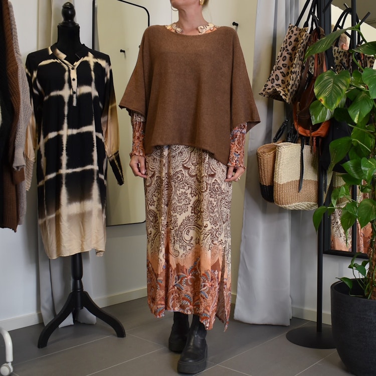 Klänning Selma Mönstrad BEIGE - Marta du Chateau