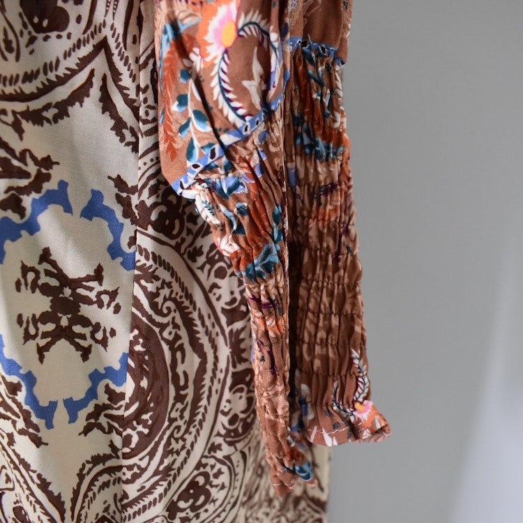 Klänning Selma Mönstrad BEIGE - Marta du Chateau