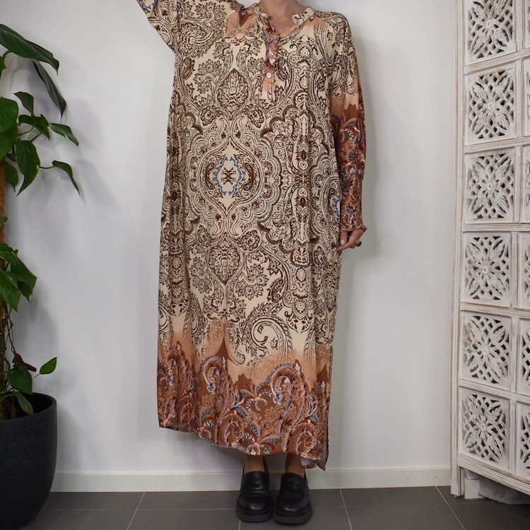 Klänning Selma Mönstrad BEIGE - Marta du Chateau