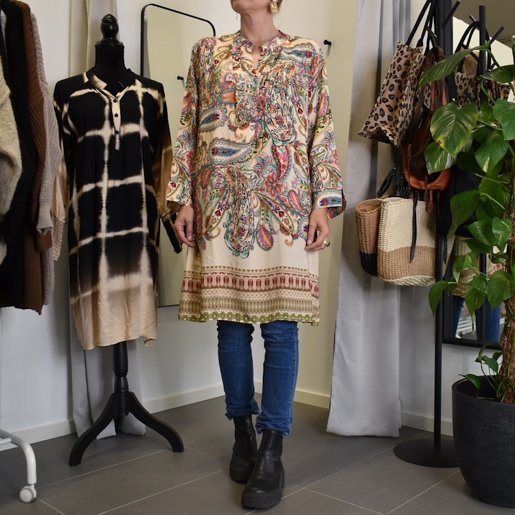 Klänning Valentina Mönstrad MULTI - Marta du Chateau