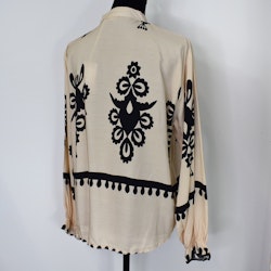 Blus Aya Medaljong BEIGE - Marta du Chateau