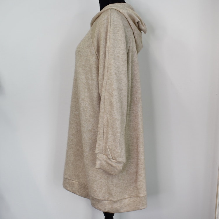 Lång Hoodie BEIGE - Marta du Chateau