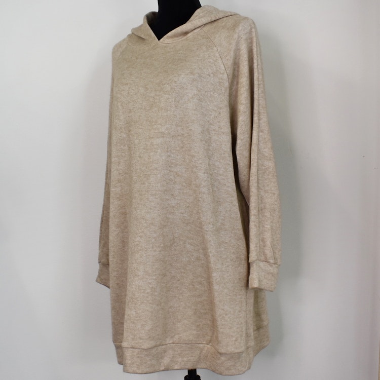 Lång Hoodie BEIGE - Marta du Chateau