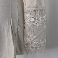 Bastopp med Spets BEIGE - Marta du Chateau