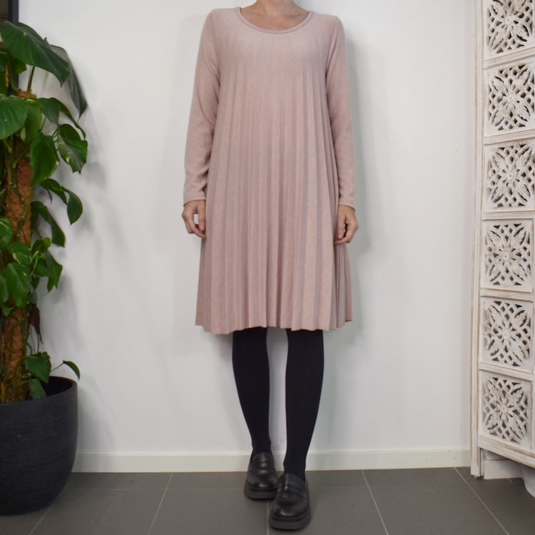 Klänning Jasmin Plisserad ROSA - Marta du Chateau