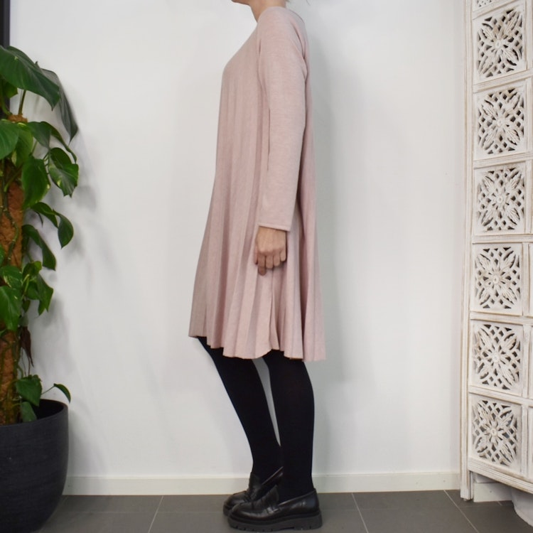 Klänning Jasmin Plisserad ROSA - Marta du Chateau
