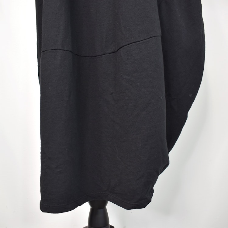 Sweatshirt-klänning Marian SVART - Marta du Chateau