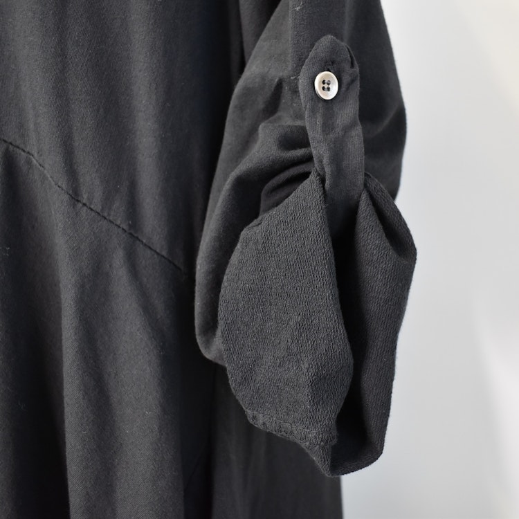 Sweatshirt-klänning Marian SVART - Marta du Chateau