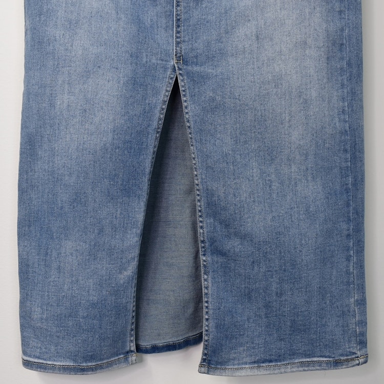 Jeanskjol med slits LJUS BLÅ - Place du Jour