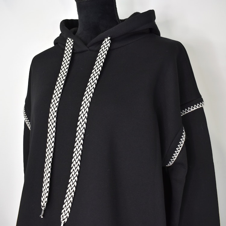 Hoodie Audrey Over Sized SVART - Marta du Chateau